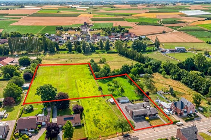 14-kamerhuis te koop in Sint-Truiden