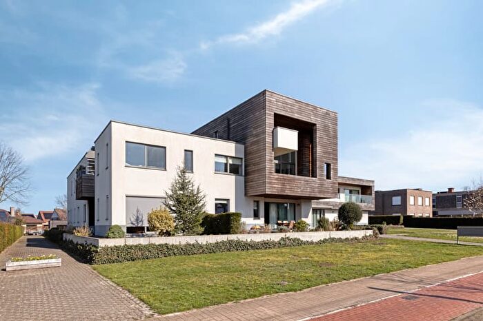 12-kamerappartement te koop in Zwijndrecht