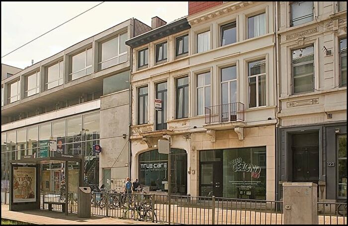 10-kamerhuis te huur in Berchem (2600)