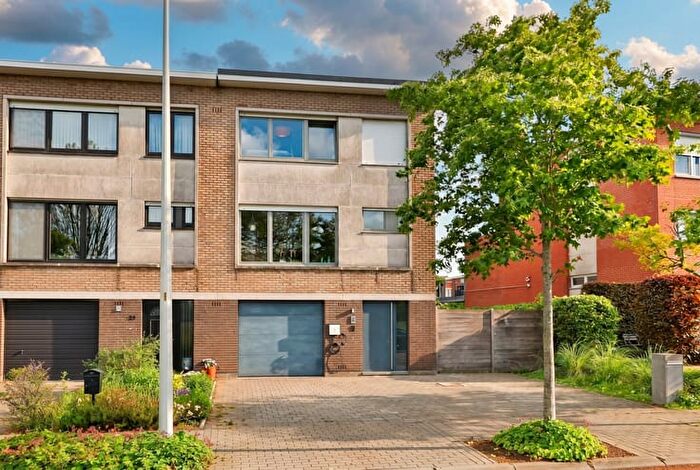 2-kamerhuis te koop in AARTSELAAR