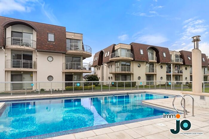 9-kamerappartement te koop in Bredene