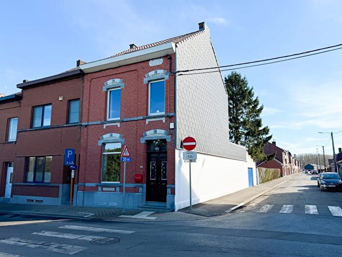 2-kamerhuis te koop in La Louvière