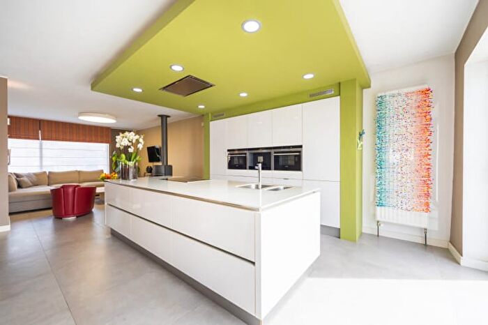 Huizen Koop Huur - 2