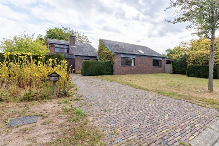 4-kamerhuis te koop in MOL
