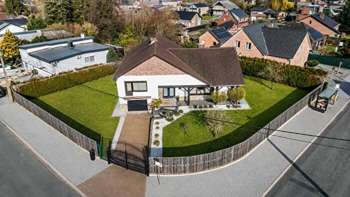 11-kamerhuis te koop in Maasmechelen