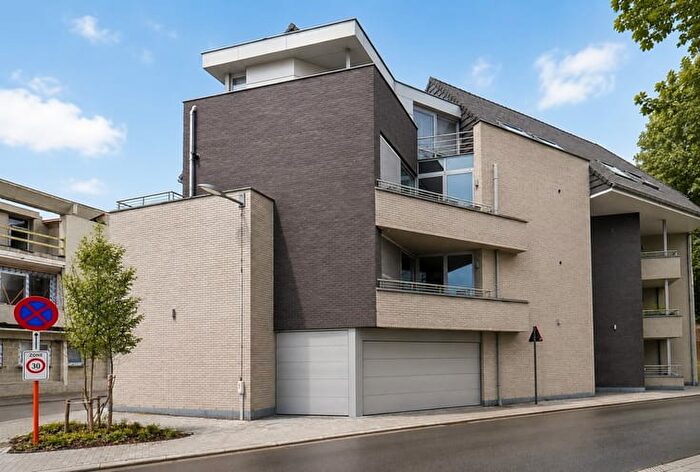 12-kamerhuis te koop in WILLEBROEK
