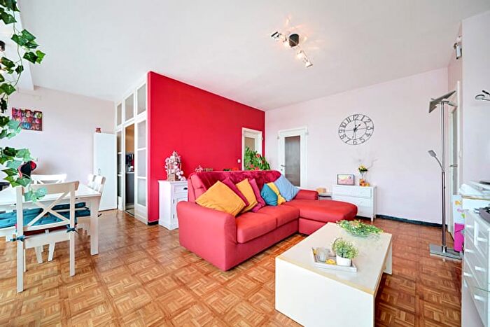 11-kamerappartement te koop in Gilly