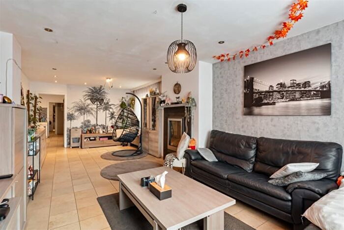 Huizen Koop Huur - 2