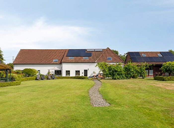 10-kamerhuis te koop in Alken