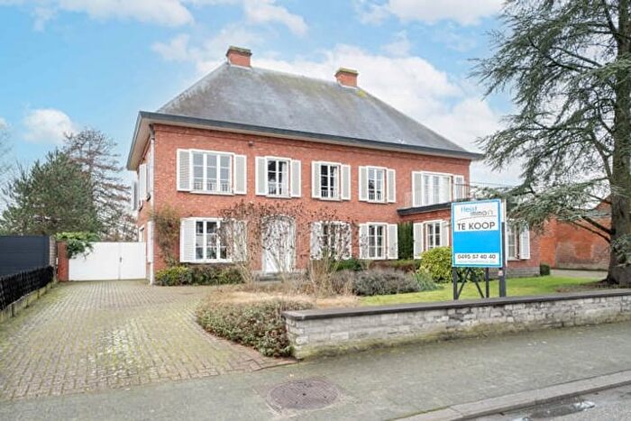 8-kamerhuis te koop in Heist-op-den-Berg