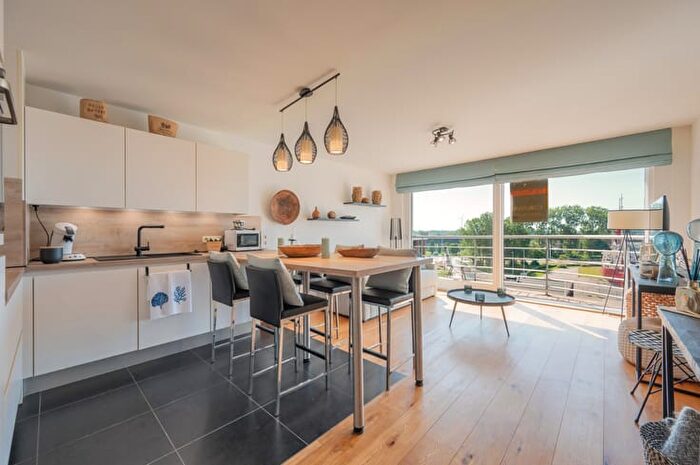 6-kamerappartement te koop in Zeebrugge