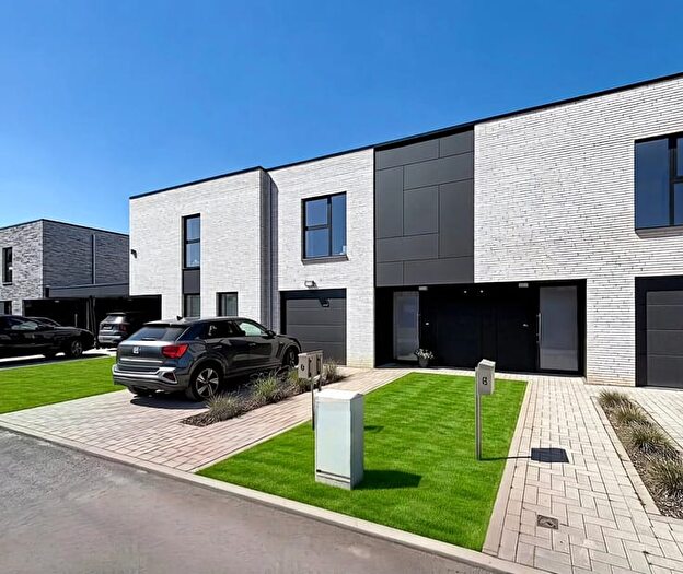 13-kamerhuis te koop in Saint-Ghislain