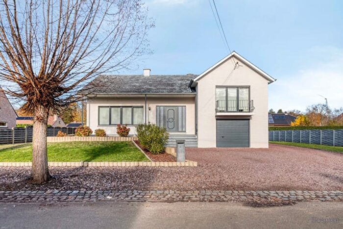 15-kamerhuis te koop in Laakdal