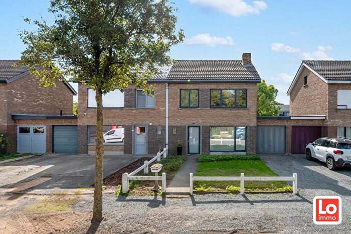 12-kamerhuis te koop in Lochristi