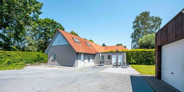 2-kamerhuis te koop in Deerlijk