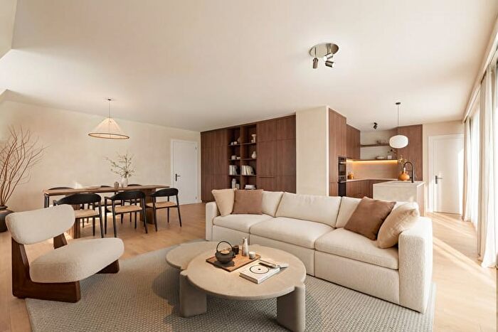 12-kamerappartement te koop in Zandhoven