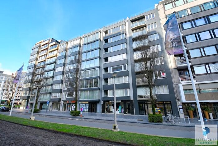 9-kamerappartement te koop in Oostende