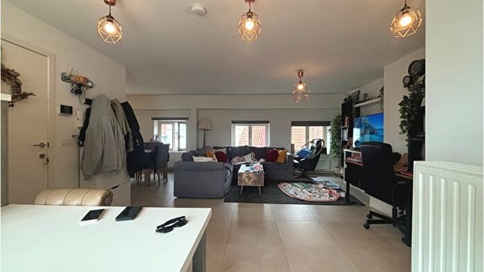 9-kamerappartement te huur in Brugge