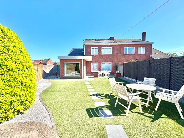 Huis te koop in Sint-Eloois-Vijve