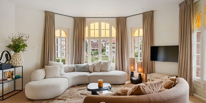 Appartement te koop in Duinbergen