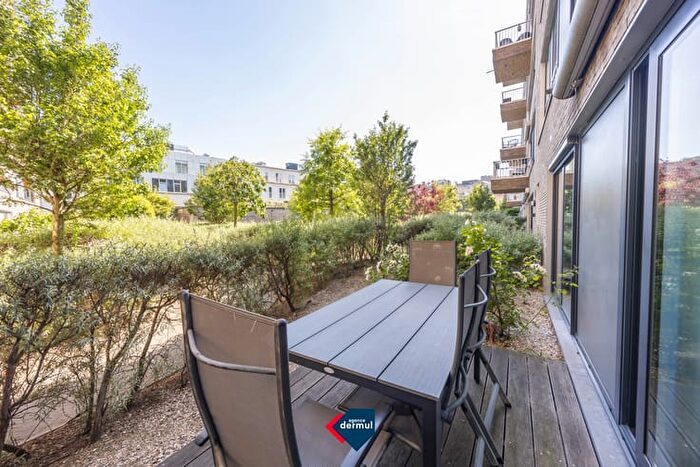 10-kamerappartement te koop in Oostende