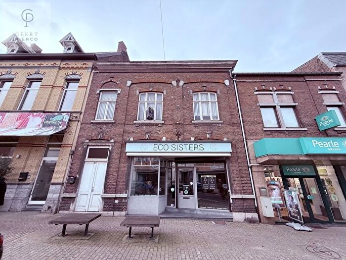 12-kamerhuis te koop in Landen