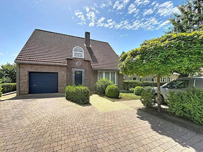4-kamerhuis te koop in LUMMEN