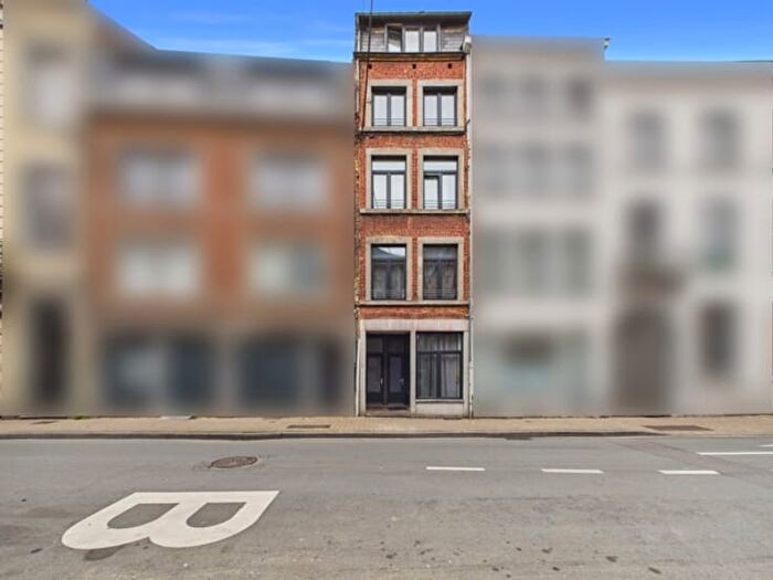 7-kamerhuis te koop in Namur