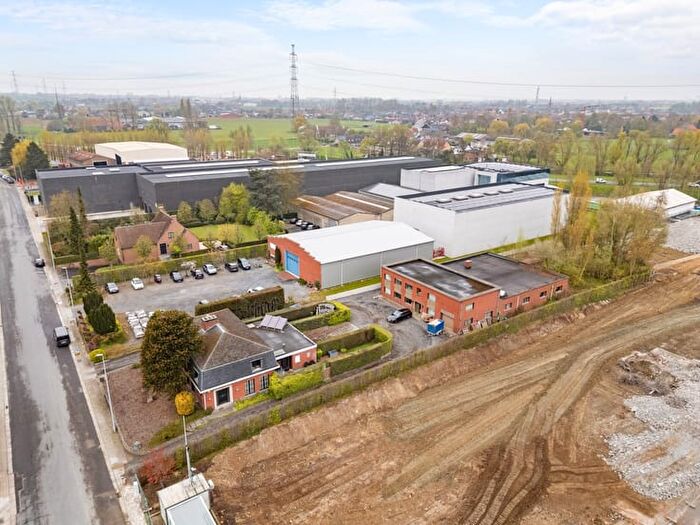 8-kamerhuis te koop in HARELBEKE