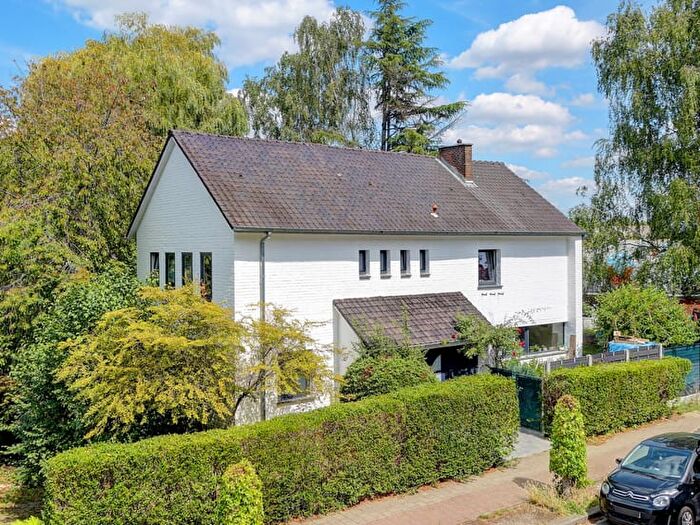 6-kamerhuis te koop in Wezembeek-Oppem