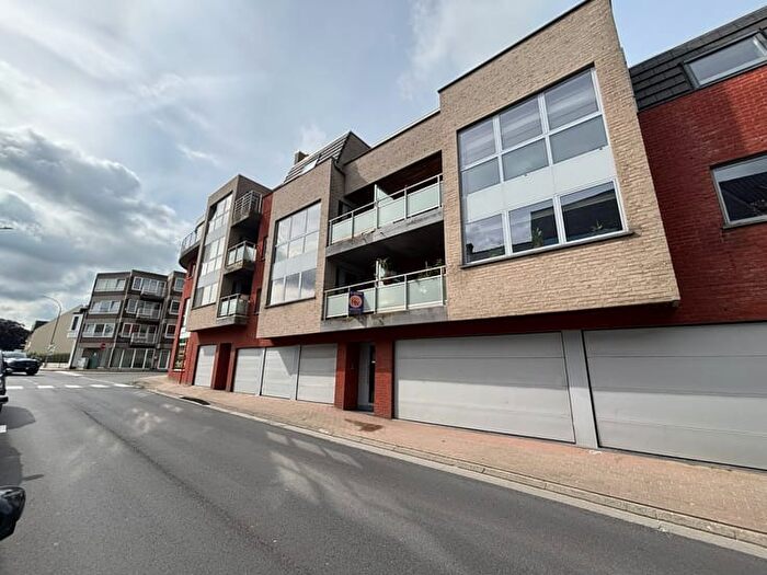 9-kamerappartement te koop in Zottegem