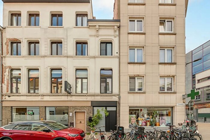 13-kamerappartement te koop in Antwerpen (2018)