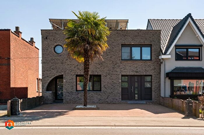 16-kamerhuis te koop in Koningshooikt