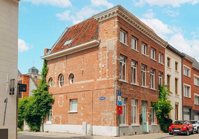 6-kamerhuis te koop in Mechelen