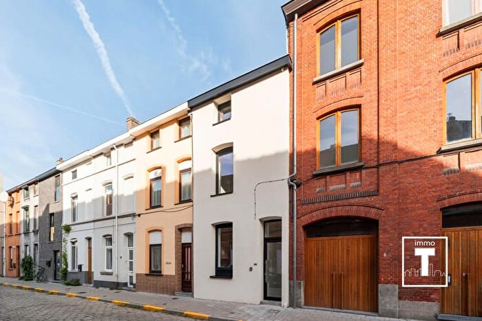 12-kamerhuis te koop in Gent