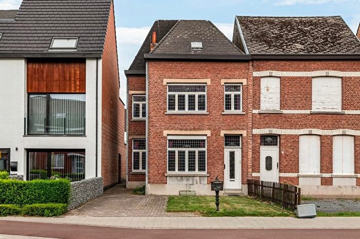 4-kamerhuis te koop in ONZE-LIEVE-VROUW-WAVER