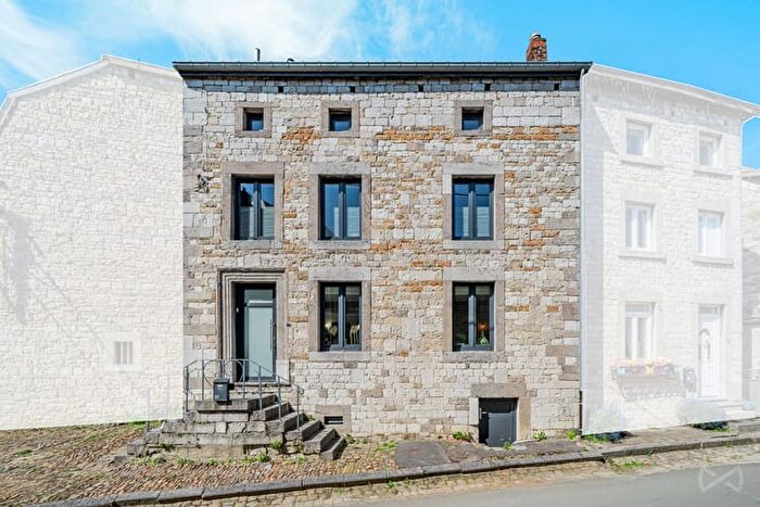 13-kamerhuis te koop in Hamoir