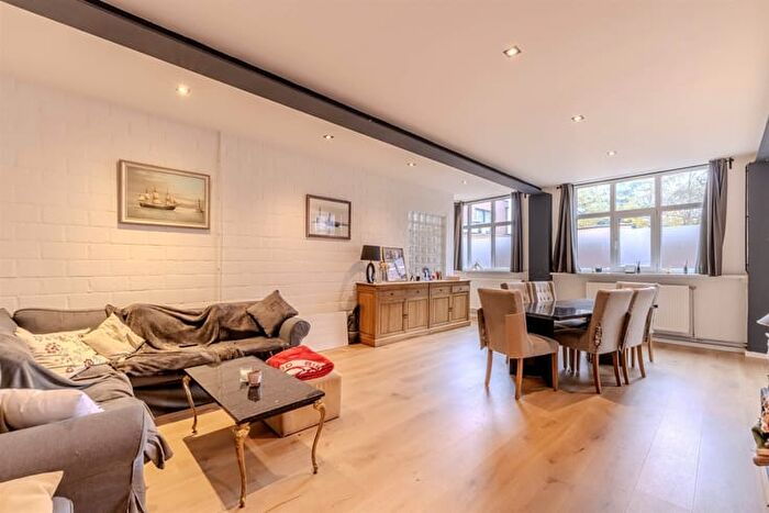 Huizen Koop Huur - 3