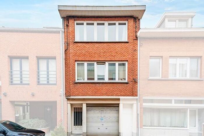 16-kamerhuis te koop in Limal