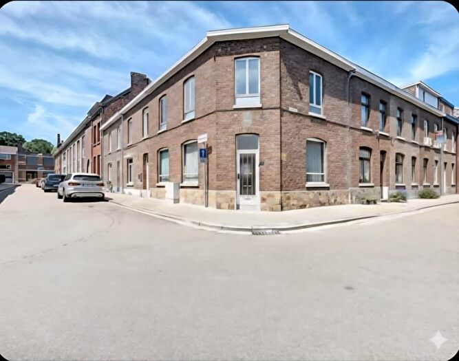 11-kamerhuis te koop in Sint-Truiden