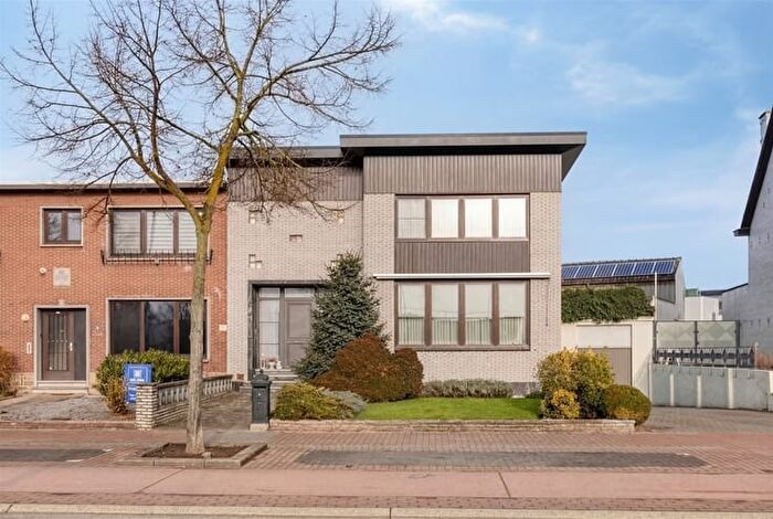 3-kamerhuis te koop in MAASEIK