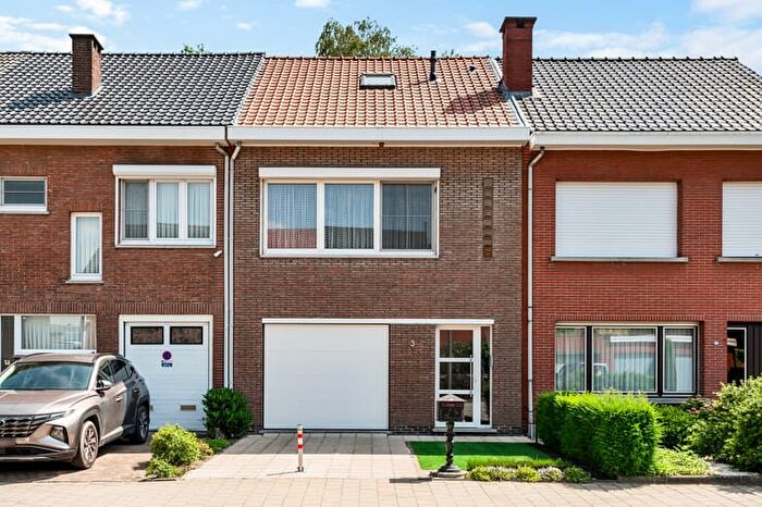 12-kamerhuis te koop in Ekeren