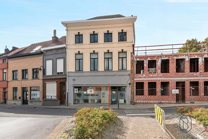 6-kamerhuis te koop in Ronse