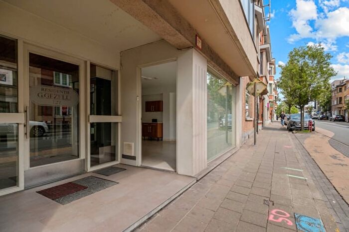11-kamerappartement te koop in Deinze