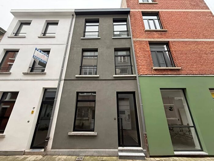 7-kamerhuis te huur in Antwerpen (2000)