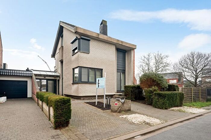 3-kamerhuis te koop in NIJLEN