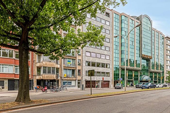 7-kamerappartement te koop in Antwerpen (2018)