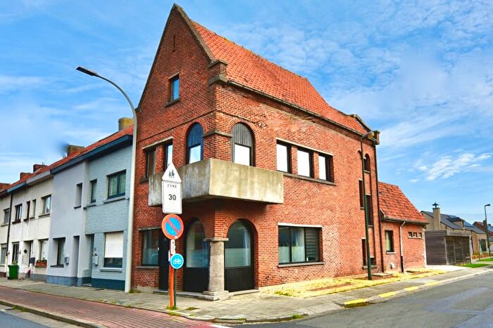 19-kamerhuis te koop in Eeklo