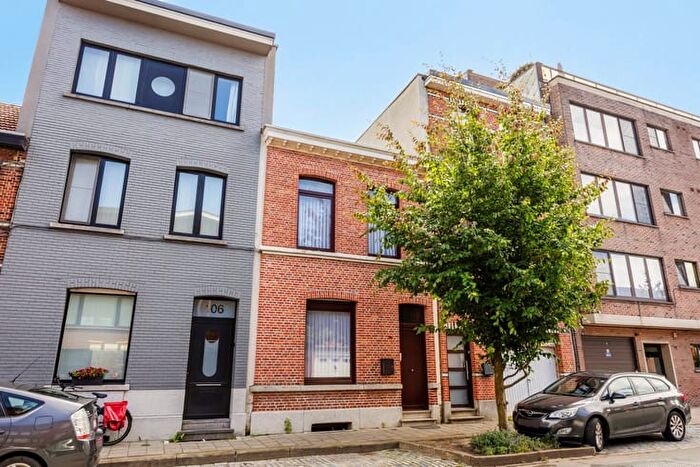2-kamerhuis te koop in DEURNE