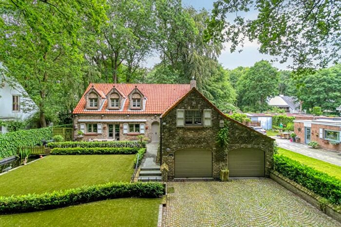 13-kamerhuis te koop in Sint-Kruis